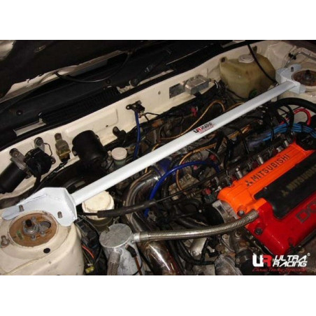 MITSUBISHI GALANT 87-93 VR4 ULTRARACING FRONT UPPER STRUTBAR