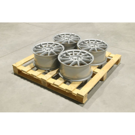 Set of JR22 17x8 ET35 4x100 Gloss Silver