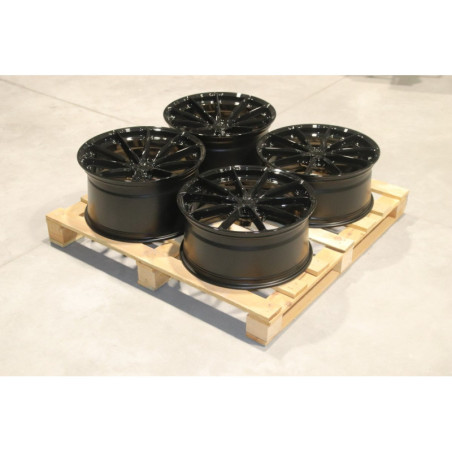 Set of JR37 20x9 ET35 + 20x10,5 ET40 5x114,3 Gloss Black