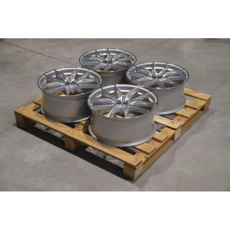 Set of JR44 19x8,5 ET45 5x114,3 Silver w/Machined Face