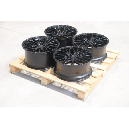 Set of JR38 19x8,5 ET40 + 19x9,5 ET45 5x114,3 Gloss Black