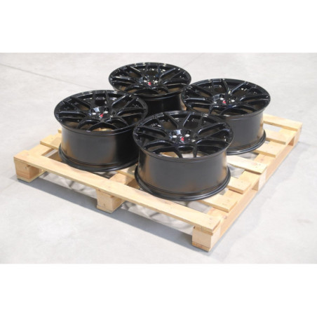 Set of JR18 18x8,5 ET45 5x112 Gloss Black