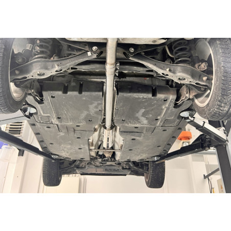 VW PASSAT B8 GTE SILENCIOSO DELANTERO