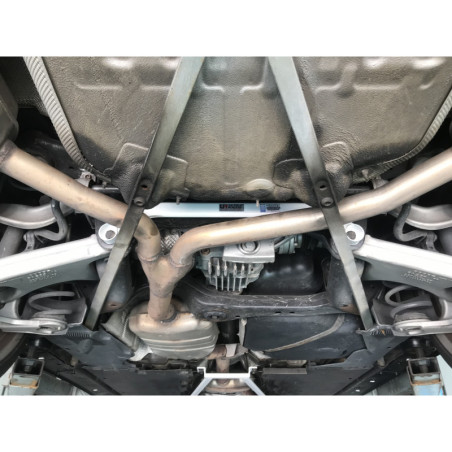BARRA INFERIOR TRASERA ULTRA RACING 2 PUNTOS PARA AUDI A4 B8 (TYP 8K) 2.0 TFSI 2WD 2008-2016