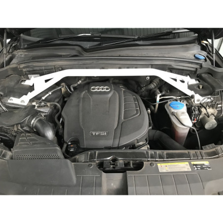 BARRA DE TORRETAS DELANTERA ULTRA RACING 4 PUNTOS PARA AUDI Q5 (TYP 8R) 2.0 TFSI 4WD 2009-2017