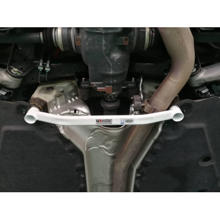 BARRA INFERIOR TRASERA ULTRA RACING 2 PUNTOS PARA BMW E71 (X6) 3.0TT 4WD 2008-2014