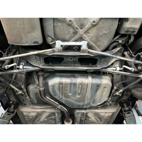 BARRA ESTABILIZADORA TRASERA ULTRA RACING 16 MM PARA BUICK EXCELLE 1ª GEN. 1.8 2WD 2003-2016