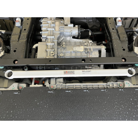 BARRA INFERIOR DELANTERA ULTRA RACING 2 PUNTOS PARA BYD SEAL EV PREMIUM 2WD 2022-PRESENTE