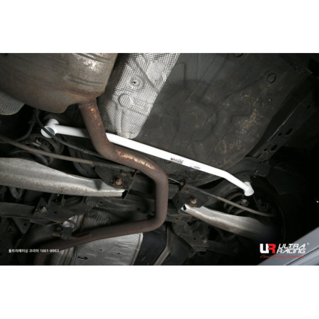 BARRA INFERIOR TRASERA ULTRA RACING 2 PUNTOS PARA CHEVROLET MALIBU 8ª GEN. 2.0D 2WD 2013-2015