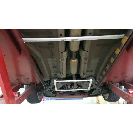 BARRA INFERIOR CENTRAL ULTRA RACING 2 PUNTOS PARA CITROËN C2 1.6 2WD MT 2003-2009