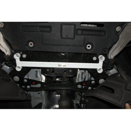 BARRA INFERIOR DELANTERA ULTRA RACING 4 PUNTOS PARA FORD FUSION 2ª GEN. 2.5 2WD 2013-2020