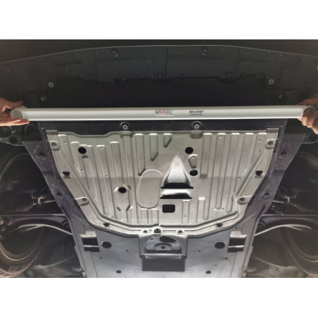 BARRA INFERIOR DELANTERA ULTRA RACING 2 PUNTOS PARA HONDA CIVIC 10ª GEN. (FC1) 1.5T 2WD 2016-2021