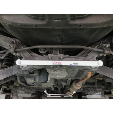 BARRA INFERIOR TRASERA ULTRA RACING 2 PUNTOS PARA HONDA CR-V 2ª GEN. (RD4-9) 2.0 4WD 2002-2006