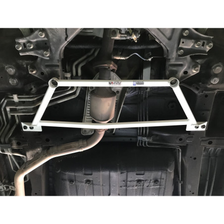 BARRA INFERIOR DELANTERA ULTRA RACING 4 PUNTOS PARA HONDA ODYSSEY 5ª GEN. (RC1) 2.4 2WD 2013-PRESENTE