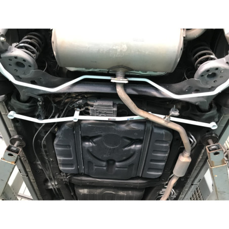 BARRA INFERIOR TRASERA ULTRA RACING 4 PUNTOS PARA HONDA ODYSSEY 5ª GEN. (RC1) 2.4 2WD 2013-PRESENTE