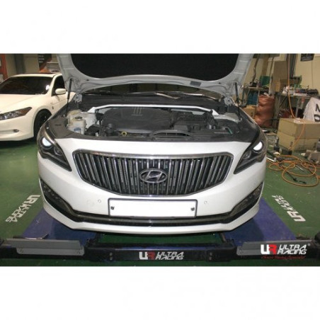 BARRA DE TORRETAS DELANTERA ULTRA RACING 2 PUNTOS PARA HYUNDAI ASLAN (AG) 3.0 2WD 2014-2017