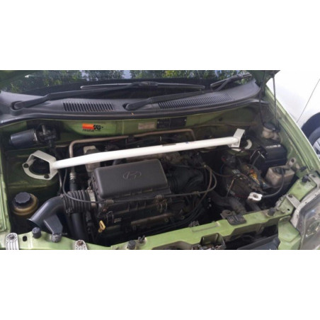 BARRA DE TORRETAS DELANTERA ULTRA RACING 2 PUNTOS PARA HYUNDAI ATOS (FF) 1.1 2WD FACELIFT 2003-2014