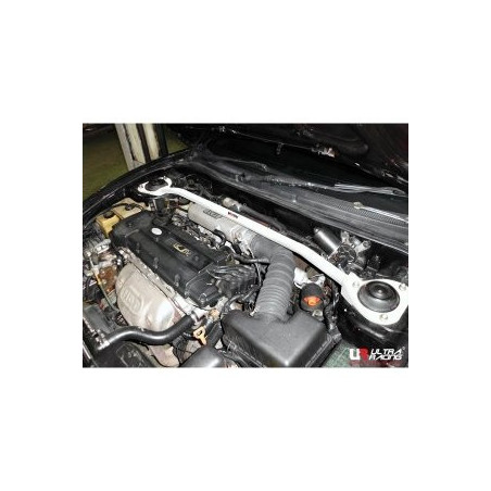 BARRA DE TORRETAS DELANTERA ULTRA RACING 2 PUNTOS PARA HYUNDAI COUPÉ 1ª GEN. (RD) 1.8 2WD 1996-2001