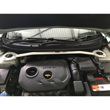 BARRA DE TORRETAS DELANTERA ULTRA RACING 2 PUNTOS PARA HYUNDAI GRANDEUR 6ª GEN. (IG) 2.5 2WD FACELIFT 2019-PRESENTE