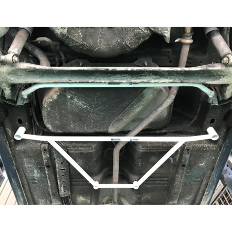 BARRA INFERIOR TRASERA ULTRA RACING 2 PUNTOS PARA HYUNDAI I10 1ª GEN. (PA) 1.1 2WD 2007-2016