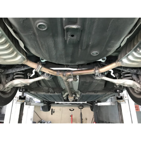 BARRA ESTABILIZADORA TRASERA ULTRA RACING 18 MM PARA HYUNDAI I40 2.0D 2WD WAGON 2011-2015