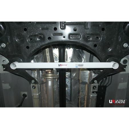 BARRA INFERIOR DELANTERA ULTRA RACING 2 PUNTOS PARA HYUNDAI TUCSON 3ª GEN. (TL) 1.7D 2WD 2016-2021