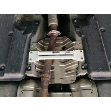 BARRA INFERIOR CENTRAL ULTRA RACING 2 PUNTOS PARA INFINITI Q50 (V37) 3.5 2WD HYBRID 2014-PRESENTE