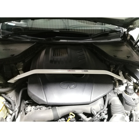 BARRA DE TORRETAS DELANTERA ULTRA RACING 2 PUNTOS PARA INFINITI Q50 S (V37) 2.0T 2WD FACELIFT 2016-PRESENTE