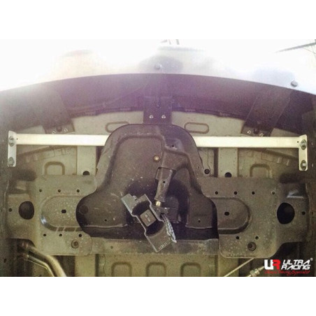 BARRA DE TORSIÓN TRASERA ULTRA RACING 2 PUNTOS PARA ISUZU MU-X 1ª GEN. (RF10) 2.5 2WD 2013-2021