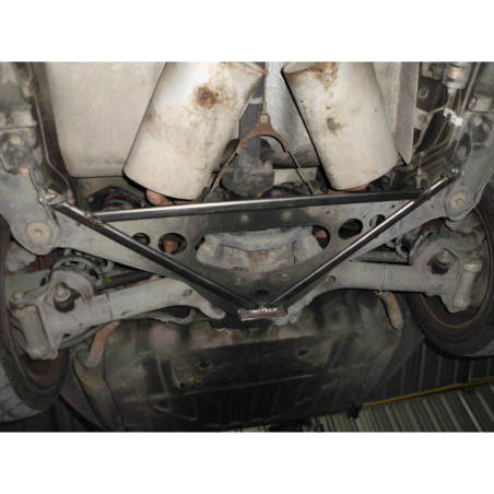 BARRA INFERIOR TRASERA ULTRA RACING 3 PUNTOS PARA JAGUAR XJ6 (XJ40) 4.0 2WD 1986-1994