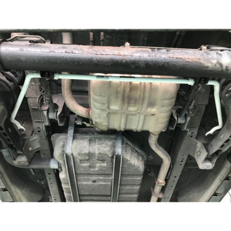 BARRA ESTABILIZADORA TRASERA ULTRA RACING 19 MM PARA KIA CARNIVAL 1ª GEN. (KV-II) 2.5 2WD 1998-2005