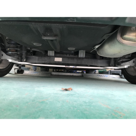 BARRA ESTABILIZADORA TRASERA ULTRA RACING 19 MM PARA KIA FORTE 1ª GEN. (TD) 1.6 2WD HATCHBACK 2008-2012