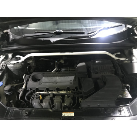 BARRA DE TORRETAS DELANTERA ULTRA RACING 2 PUNTOS PARA KIA SORENTO 2ª GEN. (XM) 2.0D 2WD 2009-2014