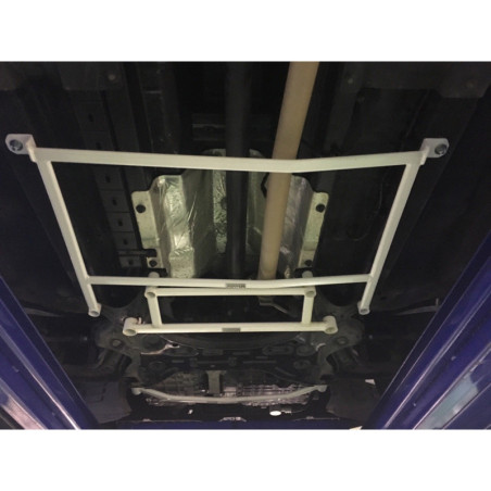 BARRA INFERIOR CENTRAL ULTRA RACING 4 PUNTOS PARA KIA SPORTAGE 4ª GEN. (QL) 1.7D 4WD 2017-2022