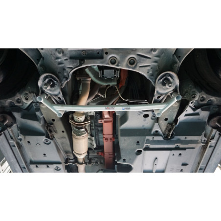 BARRA INFERIOR DELANTERA ULTRA RACING 4 PUNTOS PARA LEXUS RX 350 3ª GEN. (AL10) 3.5 V6 4WD 2008-2012