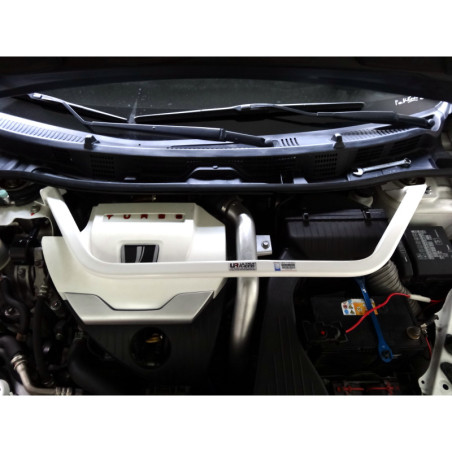 BARRA DE TORRETAS DELANTERA ULTRA RACING 2 PUNTOS PARA LUXGEN S5 1.8T 2WD MT 2012-2020