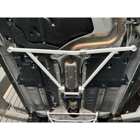 BARRA INFERIOR TRASERA ULTRA RACING 4 PUNTOS PARA MAZDA CX-3 (DK) 1.5D 2WD 2016-PRESENTE