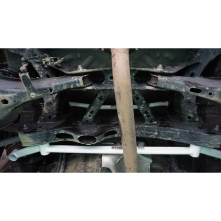 BARRA INFERIOR TRASERA ULTRA RACING 4 PUNTOS PARA MAZDA CX-5 1ª GEN. (KE) 2.0 2WD 2012-2017