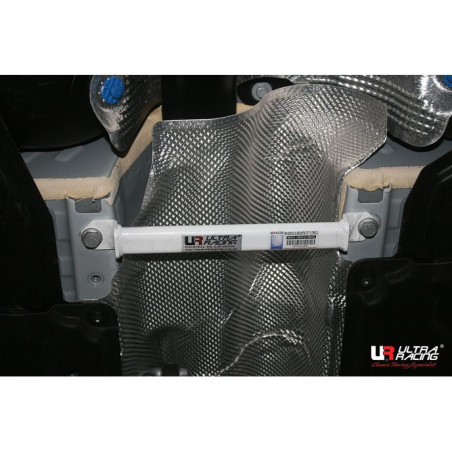 BARRA INFERIOR CENTRAL ULTRA RACING 2 PUNTOS PARA MERCEDES-BENZ C117 1ª GEN. (CLA 45) 2.0T 4WD 2013-2019