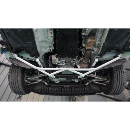 BARRA INFERIOR DELANTERA ULTRA RACING 4 PUNTOS PARA MERCEDES-BENZ C205 C250 (COUPÉ) 2.0T 2WD 2015-2021