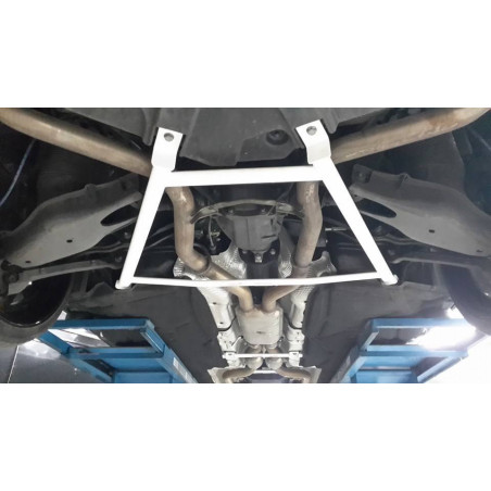 BARRA INFERIOR TRASERA ULTRA RACING 6 PUNTOS PARA MERCEDES-BENZ S212 E250 2.5 2WD 2010-2016
