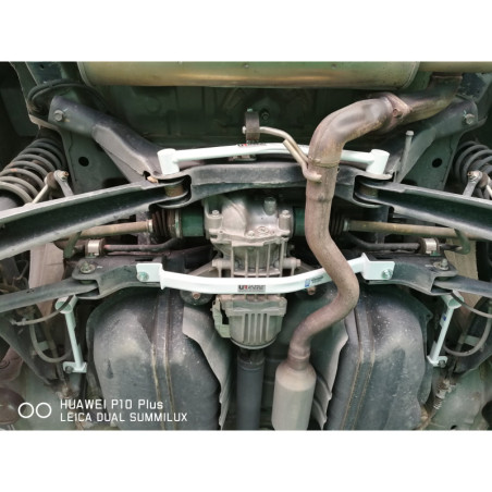 BARRA LATERAL INFERIOR TRASERA ULTRA RACING 4 PUNTOS PARA MITSUBISHI ASX 3ª GEN. 2.0 4WD 2010-PRESENTE