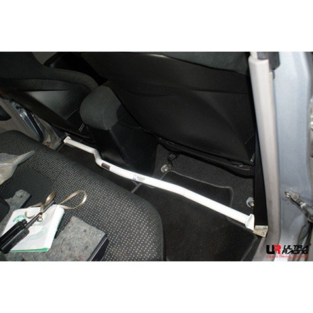 BARRA INTERIOR ROOM BAR ULTRA RACING 2 PUNTOS PARA MITSUBISHI TRITON L200 4ª GEN. (KA) 2.5D 4WD 2005-2014