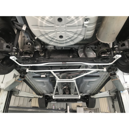 BARRA INFERIOR TRASERA ULTRA RACING 4 PUNTOS PARA NISSAN ALMERA 4ª GEN. (N18) 1.0T 2WD 2019-PRESENTE