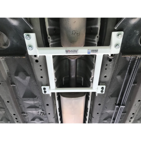 BARRA INFERIOR CENTRAL ULTRA RACING 4 PUNTOS PARA NISSAN ALTIMA 5ª GEN. (L33) 2.0 2WD 2012-2018
