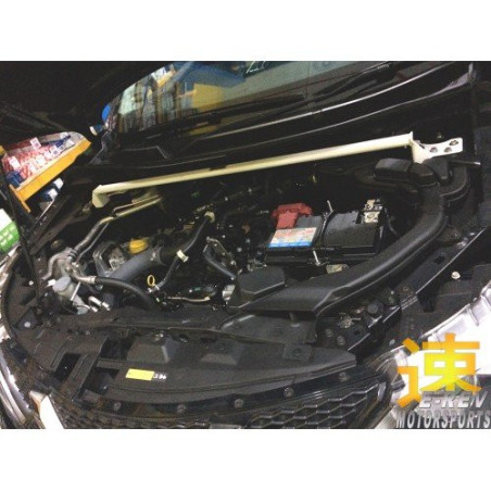 BARRA DE TORRETAS DELANTERA ULTRA RACING 2 PUNTOS PARA NISSAN QASHQAI 2ª GEN. (J11) 1.6 2WD 2013-PRESENTE