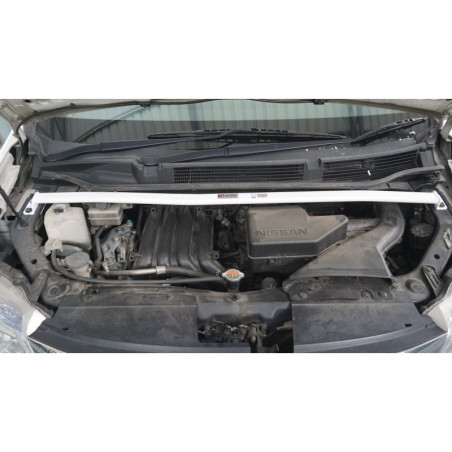 BARRA DE TORRETAS DELANTERA ULTRA RACING 2 PUNTOS PARA NISSAN SERENA 4ª GEN. (C26) 2.0 2WD 2010-2018