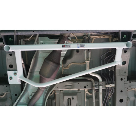 BARRA INFERIOR CENTRAL ULTRA RACING 4 PUNTOS PARA NISSAN SERENA 4ª GEN. (C26) 2.0 2WD 2010-2018