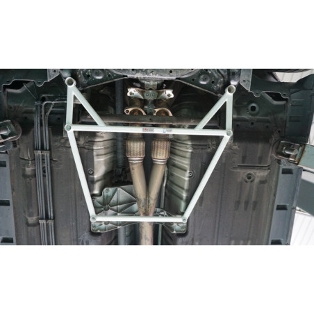 BARRA INFERIOR CENTRAL ULTRA RACING 6 PUNTOS PARA NISSAN SKYLINE (GT-R) (R35) 3.8TT 4WD 2007-PRESENTE