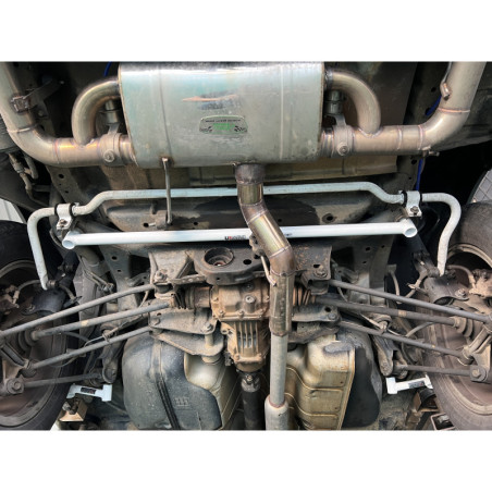 BARRA ESTABILIZADORA TRASERA ULTRA RACING 23 MM PARA NISSAN X-TRIAL 1ª GEN. (T30) 2.0 2WD 2000-2007